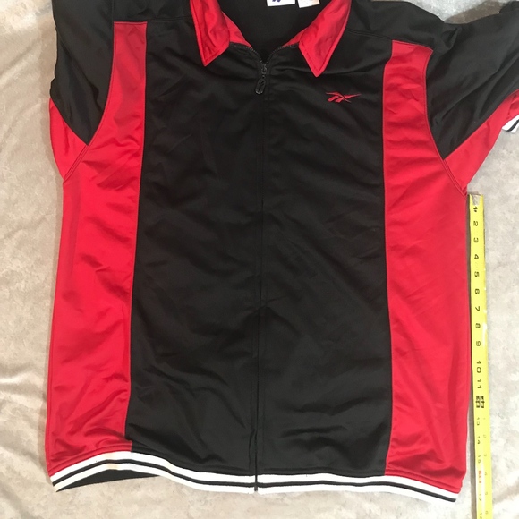 REEBOK VINTAGE ZIP UP SHORT SLEEVE TRACK JACKET - Picture 8 of 8